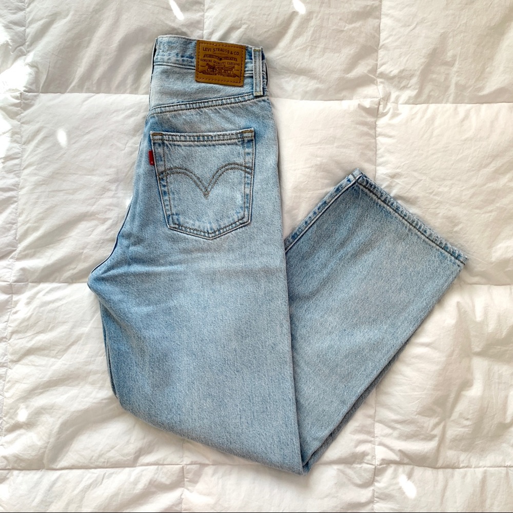 Levi’s Ribcage Jeans - Size 26